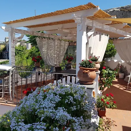 Dea Fortuna Couette-café Bacoli