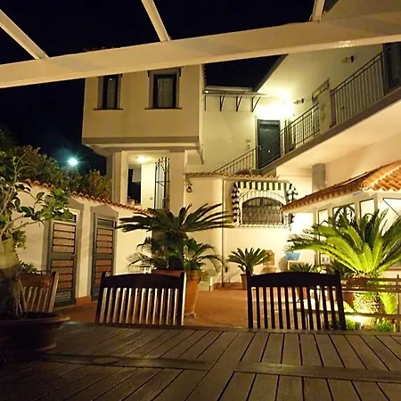 Bed and Breakfast Dea Fortuna 4*
